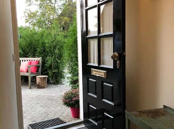 Bed & Breakfast The Old Garage Berkel-Enschot